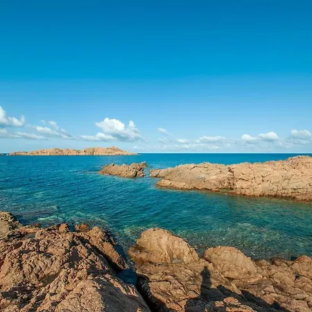 1 Bedroom Beautiful In * Isola Rossa